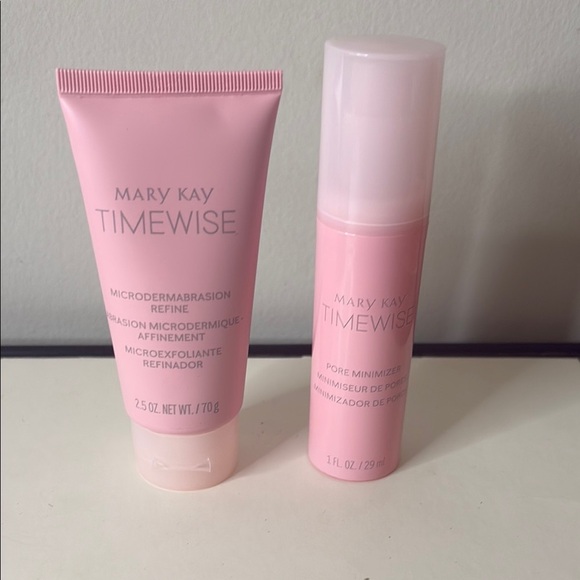 Mary Kay Timewise Microdermabrasion Plus Set in Pink and Gray - Picture 3 of 4